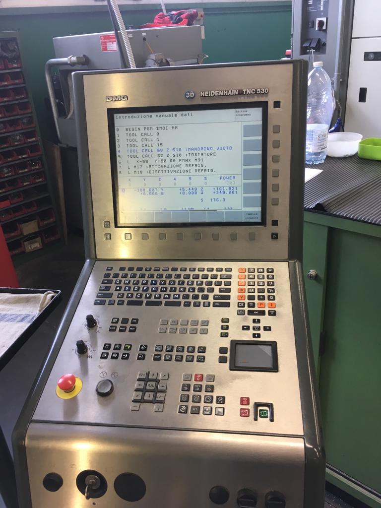 CENTRO DI LAVORO VERTICALE A 5 ASSI DMG - DMC 70 EVOLUTION