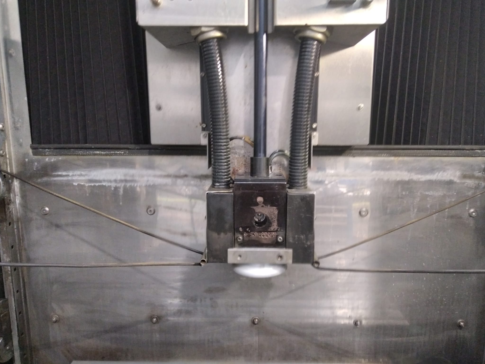 CHARMILLES - ROBOFIL 330 F