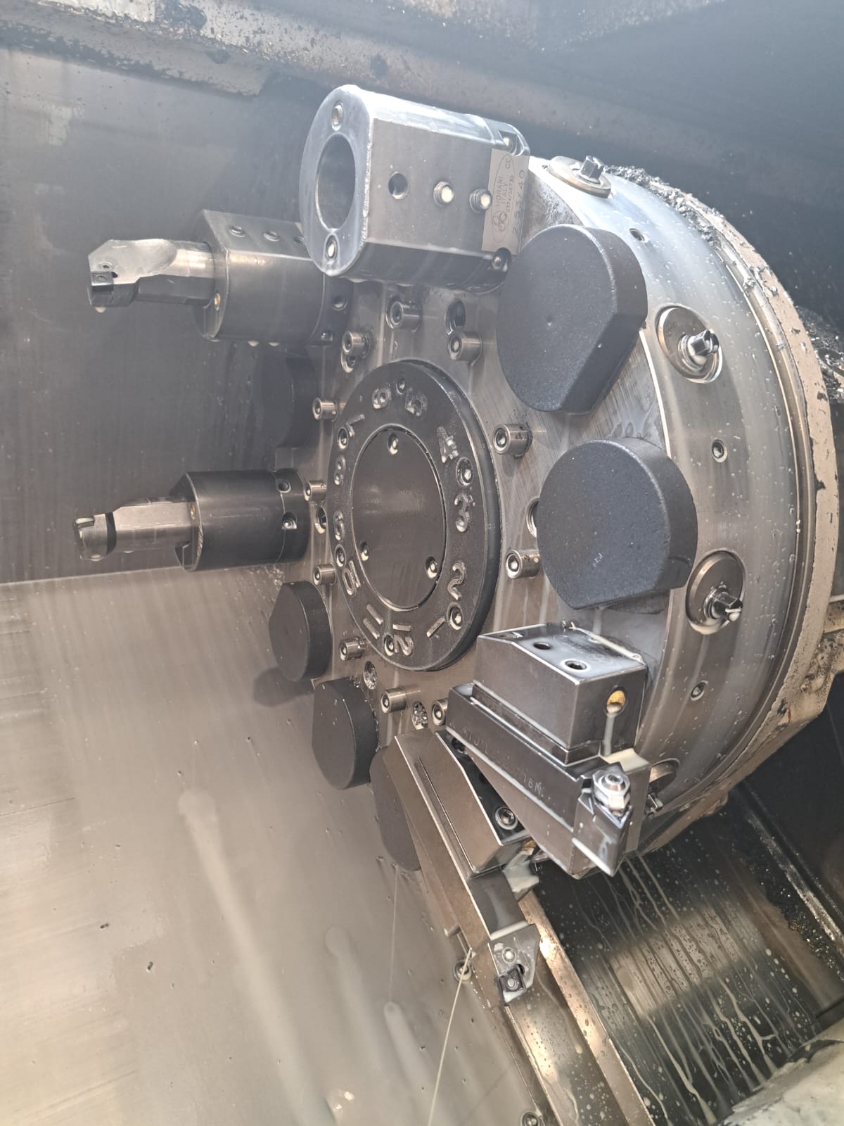 OKUMA - LB300 -M